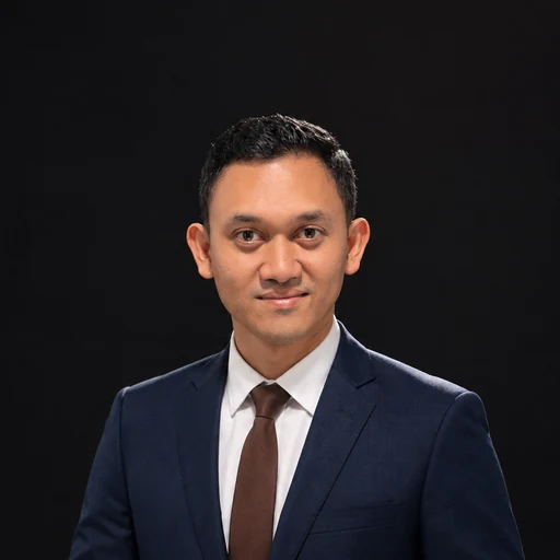 Andika Juliar Herlando, S.T. — Komisaris Utama